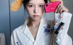 s帆布鞋踢裆加踩